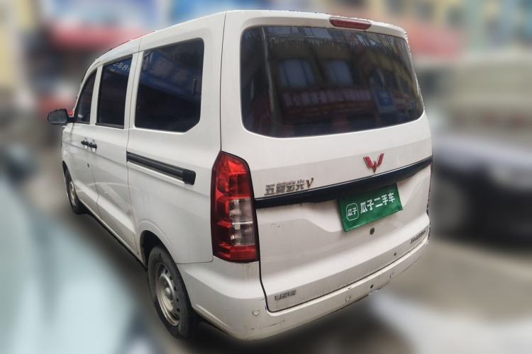 Used Wuling Hongguang V 2022 1.5L Jingqu Version Hydraulic Power Steering LAR Exterior 3