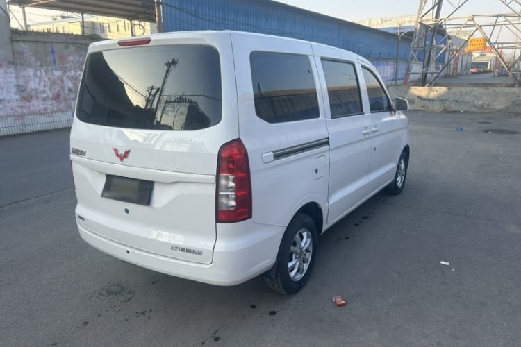 Used Wuling Hongguang V 2022 1.5L Enjoy Edition Hydraulic Power Steering LAR Exterior 4