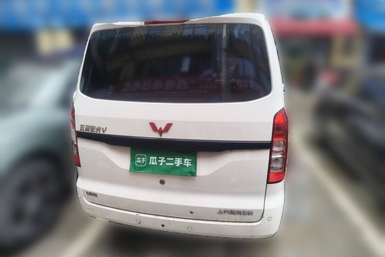 Used Wuling Hongguang V 2022 1.5L Jingqu Version Hydraulic Power Steering LAR Exterior 4
