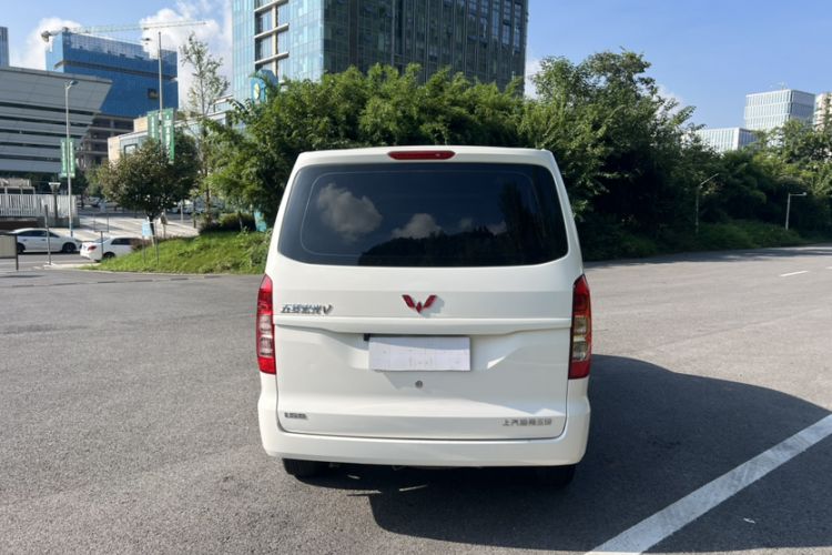 Used Wuling Hongguang V 2022 1.5L Enjoy Edition Electric-Powered LAR Exterior 4