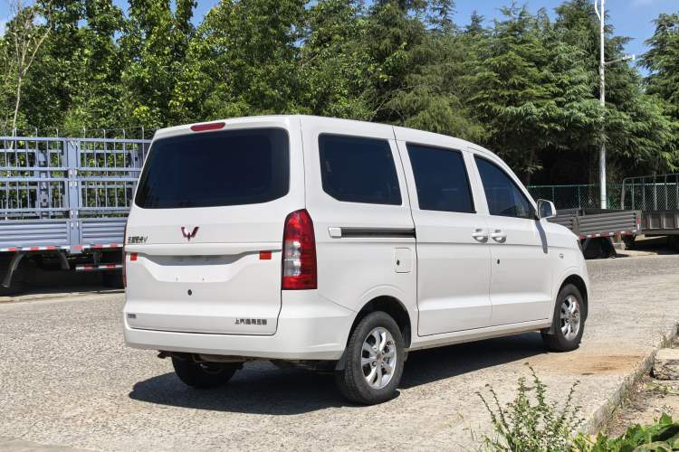 Used Wuling Hongguang V 2022 1.5L Enjoy Edition Hydraulic Power Steering LAR Exterior 6