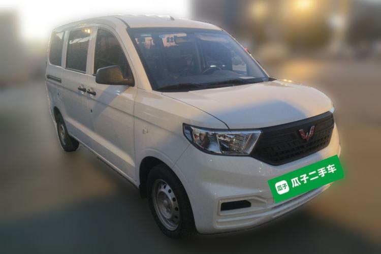 Used Wuling Hongguang V 2022 1.5L Jingqu Version Hydraulic Power Steering LAR Front Right 45 Deg