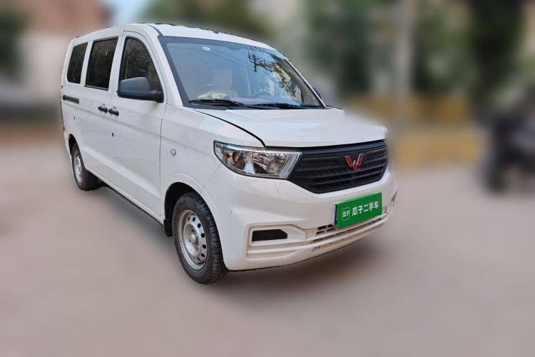 Used Wuling Hongguang V 2022 1.5L Jingqu Version Hydraulic Power Steering LAR Front Right 45 Deg
