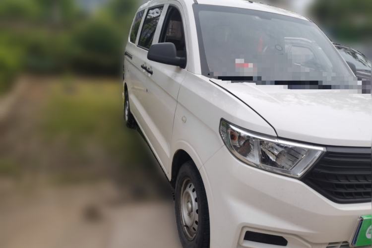 Used Wuling Hongguang V 2022 1.5L Jingqu Version Hydraulic Power Steering LAR Front Right 45 Deg