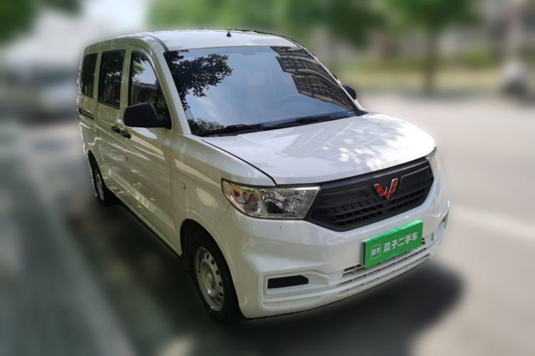 Used Wuling Hongguang V 2022 1.5L Jingqu Version Hydraulic Power Steering LAR Front Right 45 Deg