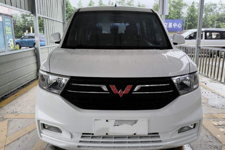 Used Wuling Hongguang V 2022 1.5L Enjoy Edition Electric-Powered LAR Front