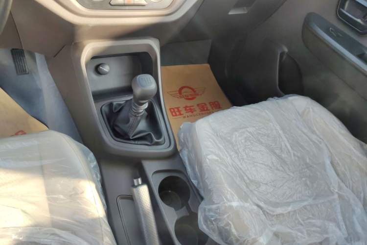 Used Wuling Hongguang V 2022 1.5L Jingqu Edition Electric-Assist LAR Gear Lever