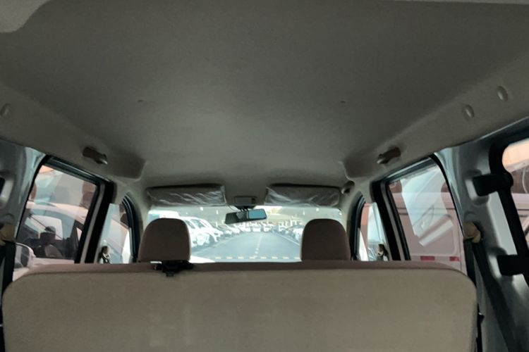 Used Wuling Hongguang V 2022 1.5L Jingqu Edition Electric-Assist LAR Headliner