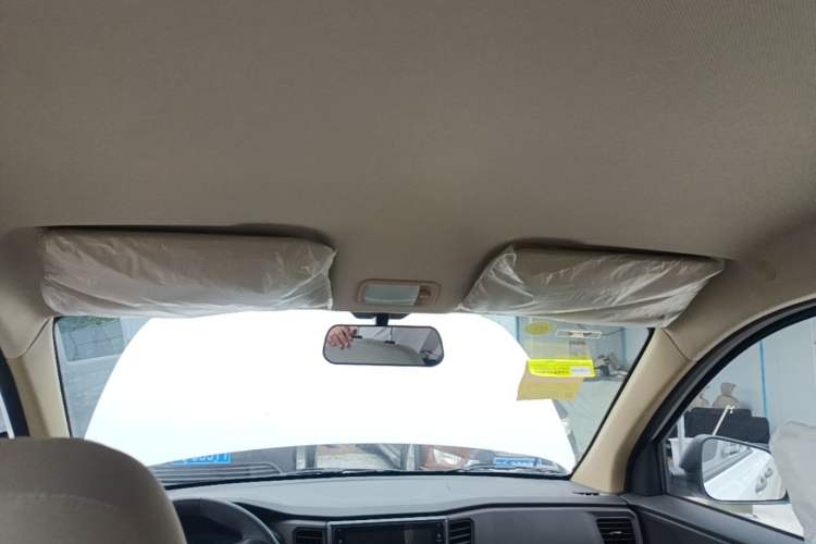 Used Wuling Hongguang V 2022 1.5L Jingqu Edition Electric-Assist LAR Headliner