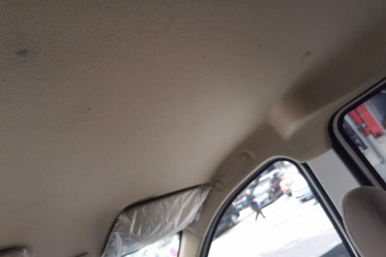 Used Wuling Hongguang V 2022 1.5L Jingqu Edition Electric-Assist LAR Headliner