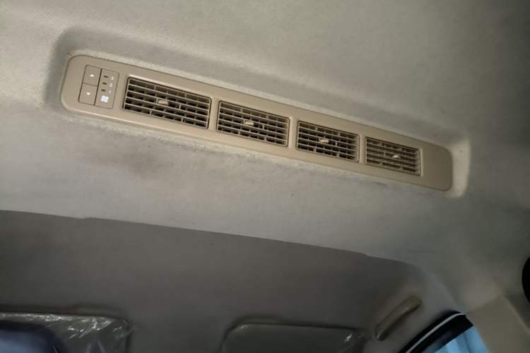 Used Wuling Hongguang V 2022 1.5L Enjoy Edition Electric-Powered LAR Headliner