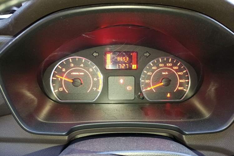 Used Wuling Hongguang V 2022 1.5L Jingqu Edition Electric-Assist LAR Instrument Cluster