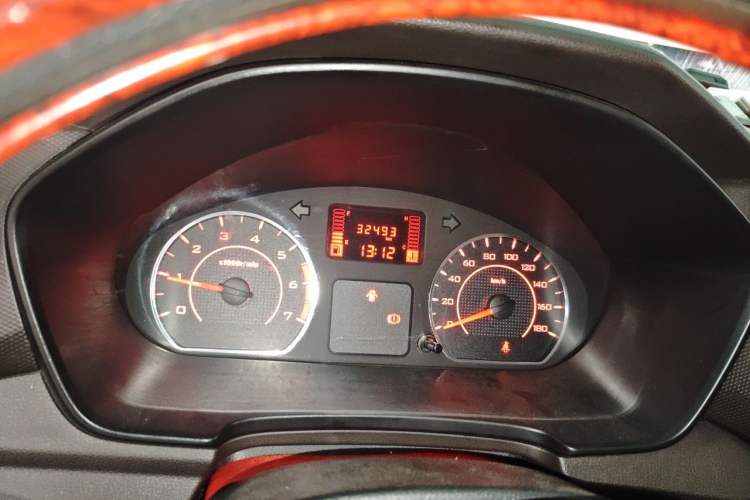 Used Wuling Hongguang V 2022 1.5L Enjoy Edition Hydraulic Power Steering LAR Instrument Cluster