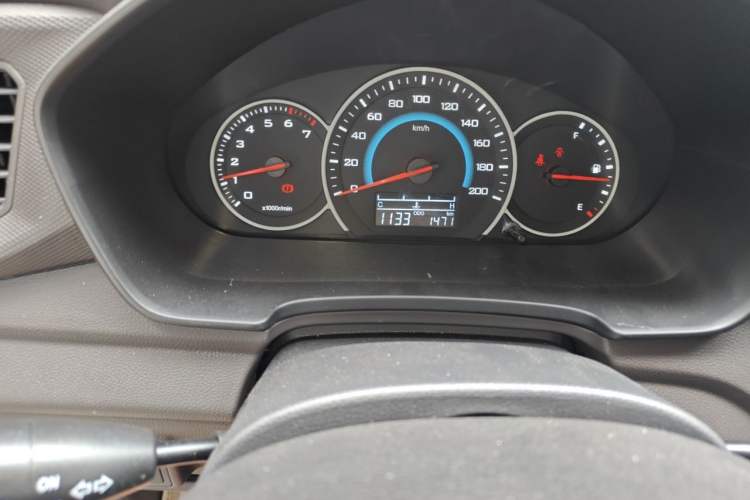 Used Wuling Hongguang V 2022 1.5L Enjoy Edition Electric-Powered LAR Instrument Cluster