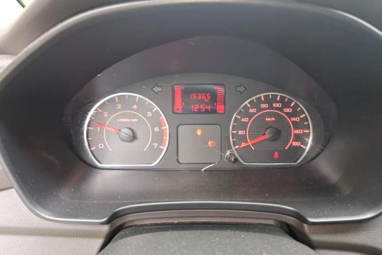 Used Wuling Hongguang V 2022 1.5L Jingqu Edition Electric-Assist LAR Instrument Cluster