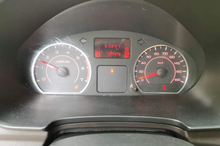Used Wuling Hongguang V 2022 1.5L Jingqu Version Hydraulic Power Steering LAR Instrument Cluster
