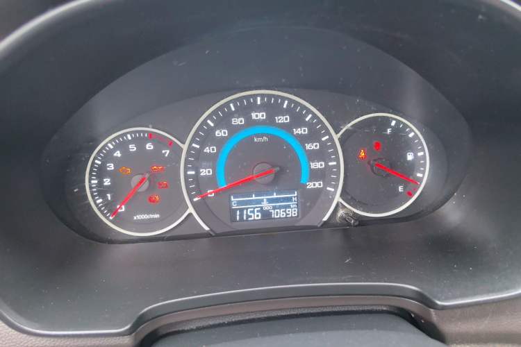 Used Wuling Hongguang V 2022 1.5L Enjoy Edition Hydraulic Power Steering LAR Instrument Cluster