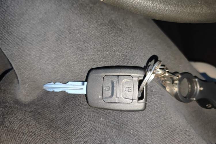 Used Wuling Hongguang V 2022 1.5L Jingqu Edition Electric-Assist LAR Interior 1