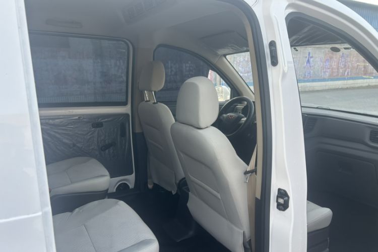 Used Wuling Hongguang V 2022 1.5L Enjoy Edition Hydraulic Power Steering LAR Interior 6