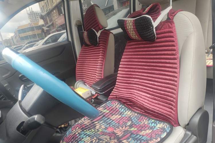 Used Wuling Hongguang V 2022 1.5L Enjoy Edition Hydraulic Power Steering LAR Left Front Seat