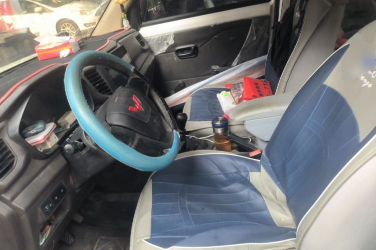 Used Wuling Hongguang V 2022 1.5L Jingqu Version Hydraulic Power Steering LAR Left Front Seat