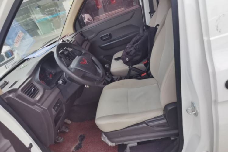 Used Wuling Hongguang V 2022 1.5L Jingqu Edition Electric-Assist LAR Left Front Seat