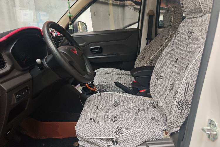Used Wuling Hongguang V 2022 1.5L Jingqu Edition Electric-Assist LAR Left Front Seat