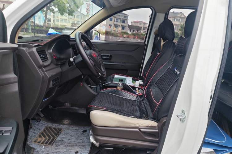 Used Wuling Hongguang V 2022 1.5L Jingqu Edition Electric-Assist LAR Left Front Seat