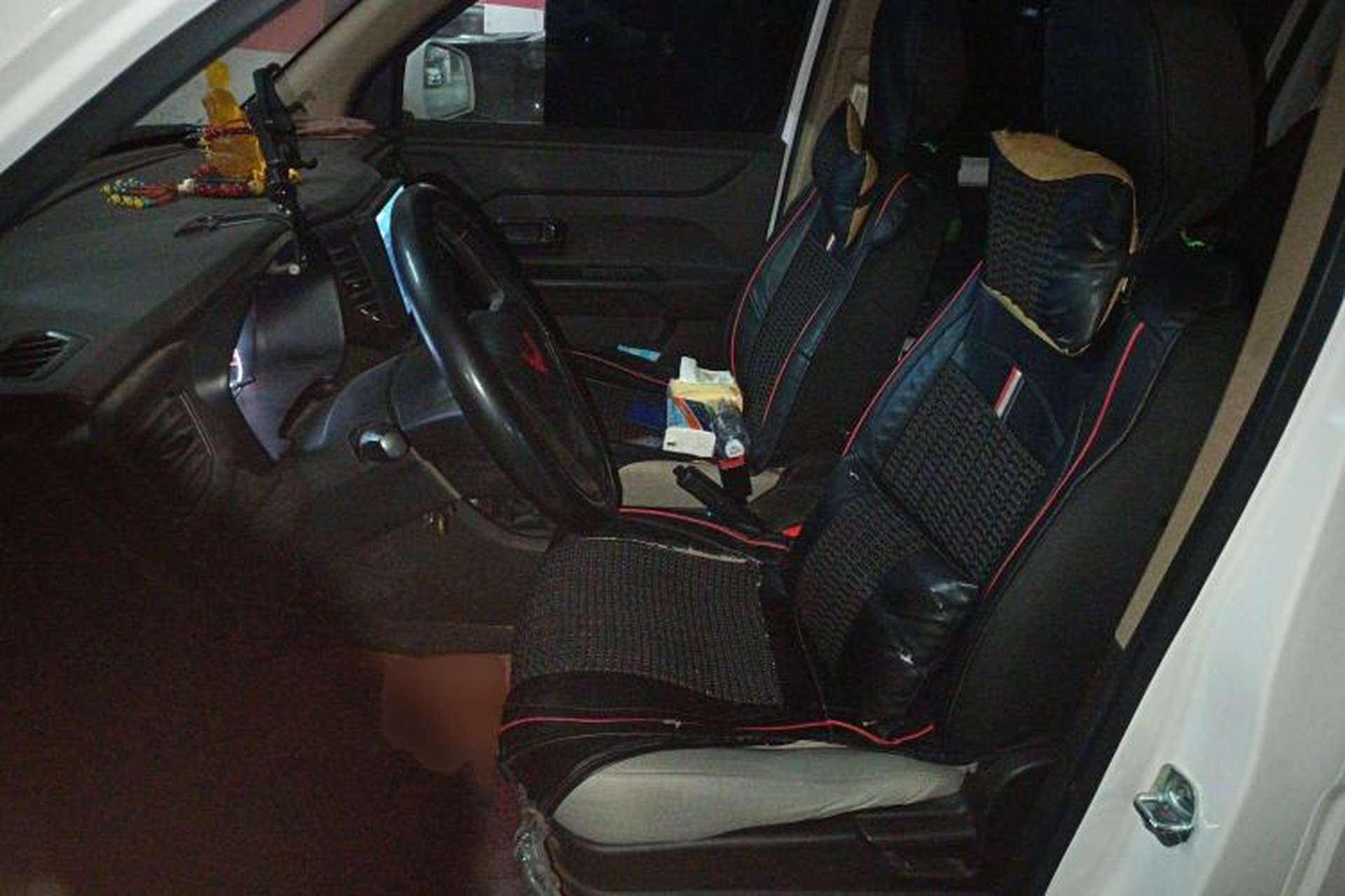 Used Wuling Hongguang V 2022 1.5L Jingqu Edition Electric-Assist LAR Left Front Seat