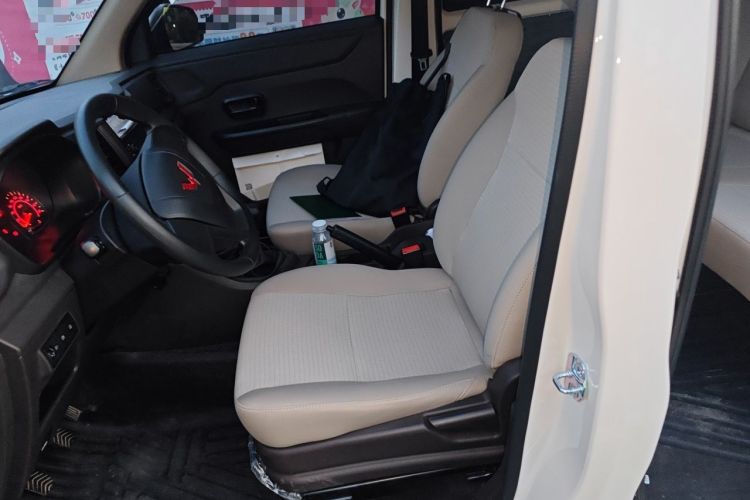 Used Wuling Hongguang V 2022 1.5L Jingqu Edition Electric-Assist LAR Left Front Seat