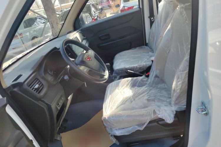 Used Wuling Hongguang V 2022 1.5L Jingqu Edition Electric-Assist LAR Left Front Seat