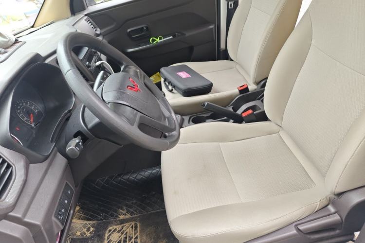 Used Wuling Hongguang V 2022 1.5L Jingqu Edition Electric-Assist LAR Left Front Seat