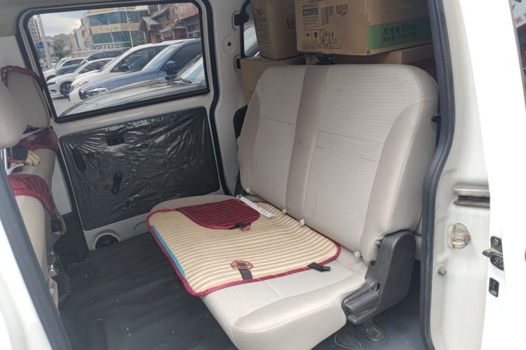 Used Wuling Hongguang V 2022 1.5L Enjoy Edition Hydraulic Power Steering LAR Left Rear Seat
