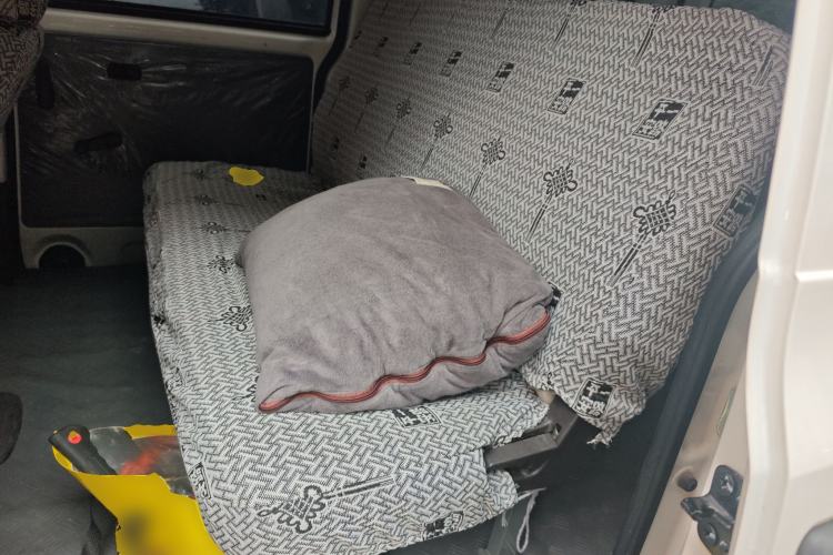 Used Wuling Hongguang V 2022 1.5L Jingqu Edition Electric-Assist LAR Left Rear Seat
