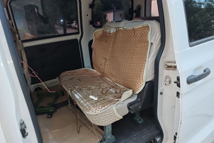 Used Wuling Hongguang V 2022 1.5L Jingqu Version Hydraulic Power Steering LAR Left Rear Seat