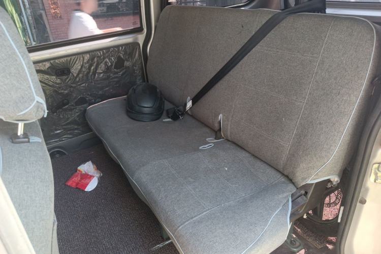 Used Wuling Hongguang V 2022 1.5L Jingqu Version Hydraulic Power Steering LAR Left Rear Seat