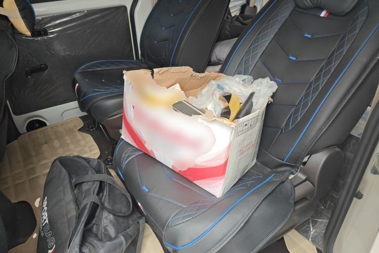 Used Wuling Hongguang V 2022 1.5L Enjoy Edition Electric-Powered LAR Left Rear Seat