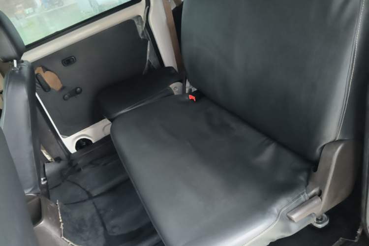 Used Wuling Hongguang V 2022 1.5L Enjoy Edition Electric-Powered LAR Left Rear Seat