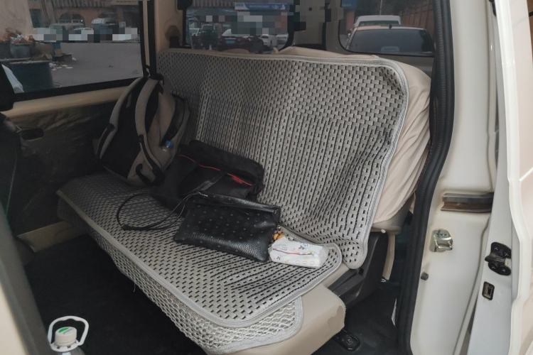 Used Wuling Hongguang V 2022 1.5L Jingqu Edition Electric-Assist LAR Left Rear Seat