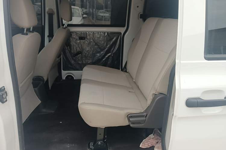 Used Wuling Hongguang V 2022 1.5L Jingqu Edition Electric-Assist LAR Left Rear Seat