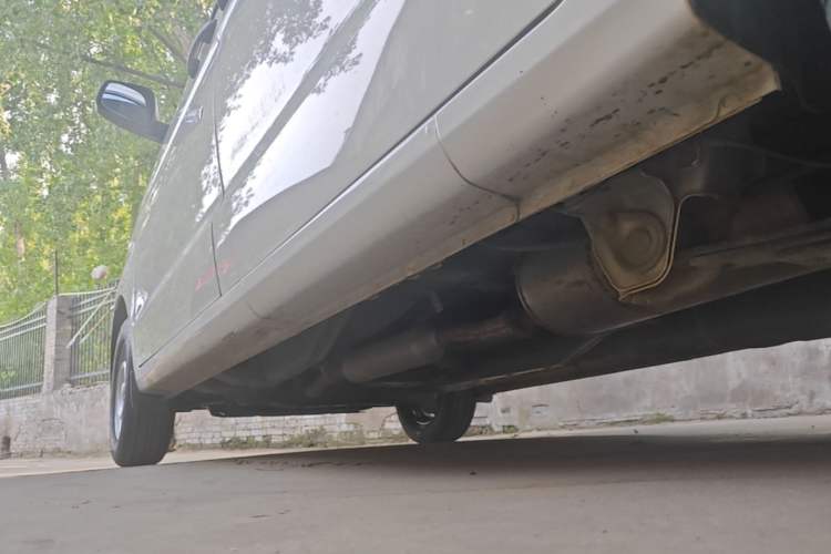 Used Wuling Hongguang V 2022 1.5L Jingqu Version Hydraulic Power Steering LAR Left Side Sill