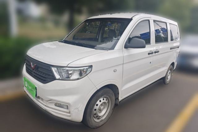 Used Wuling Hongguang V 2022 1.5L Jingqu Edition Electric-Assist LAR