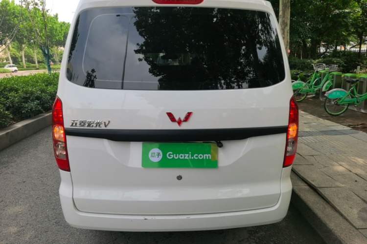 Used Wuling Hongguang V 2022 1.5L Jingqu Edition Electric-Assist LAR Rear