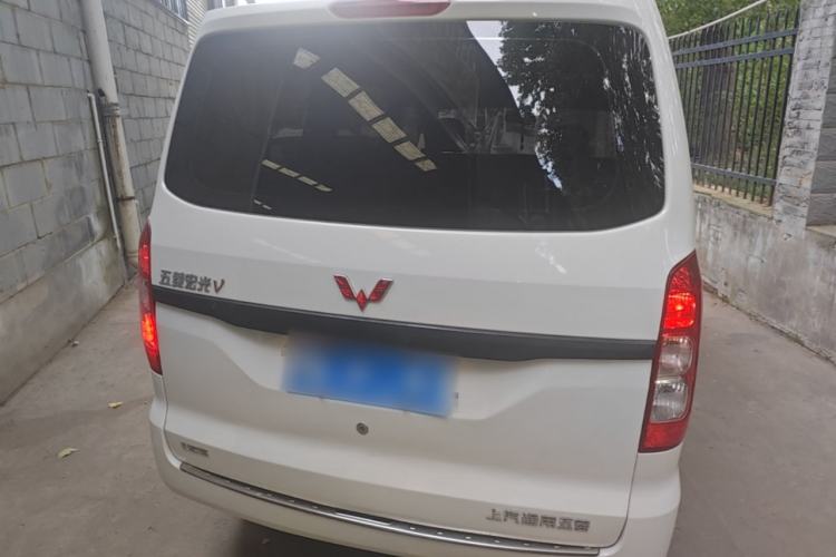Used Wuling Hongguang V 2022 1.5L Jingqu Version Hydraulic Power Steering LAR Rear