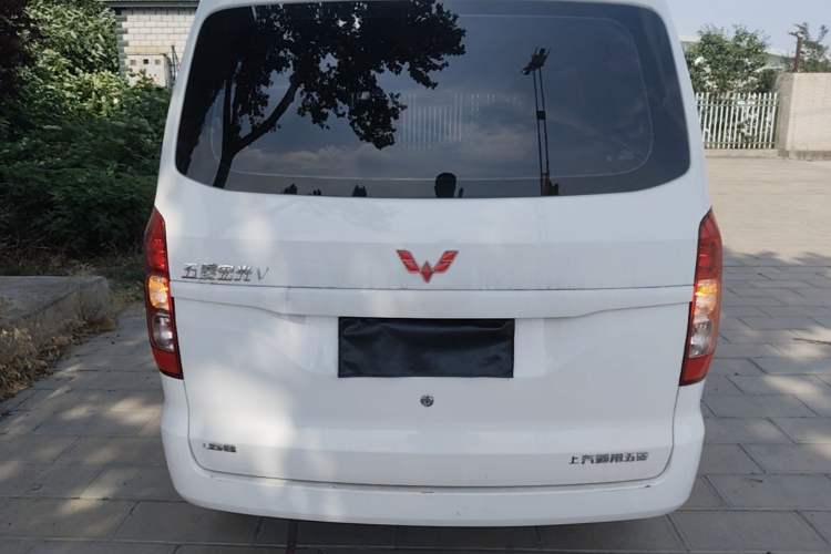 Used Wuling Hongguang V 2022 1.5L Enjoy Edition Electric-Powered LAR Rear