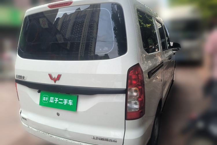 Used Wuling Hongguang V 2022 1.5L Jingqu Version Hydraulic Power Steering LAR Rear Right 45 Deg