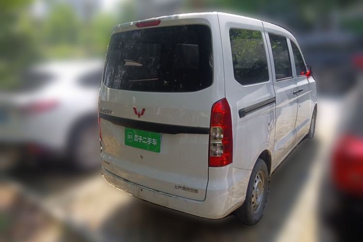 Used Wuling Hongguang V 2022 1.5L Jingqu Version Hydraulic Power Steering LAR Rear Right 45 Deg