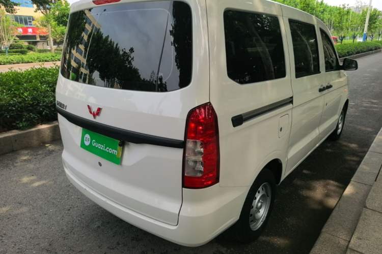Used Wuling Hongguang V 2022 1.5L Jingqu Edition Electric-Assist LAR Rear Right 45 Deg