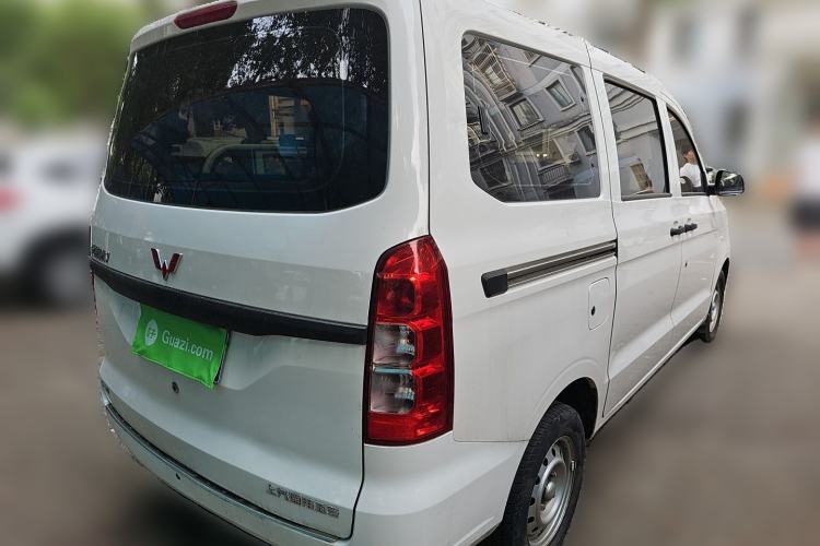 Used Wuling Hongguang V 2022 1.5L Jingqu Version Hydraulic Power Steering LAR Rear Right 45 Deg