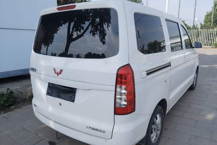 Used Wuling Hongguang V 2022 1.5L Enjoy Edition Electric-Powered LAR Rear Right 45 Deg
